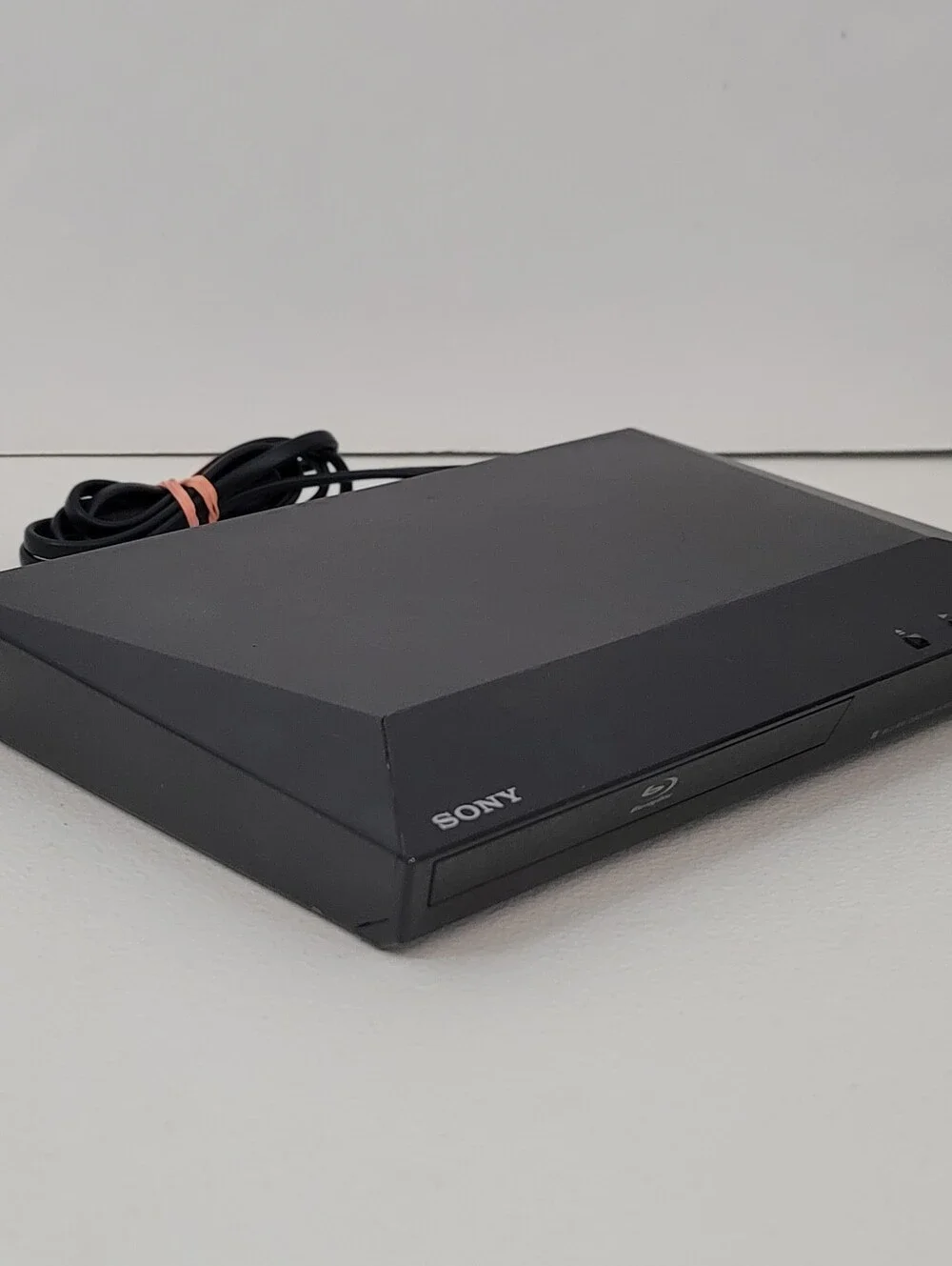 Sony features wi
